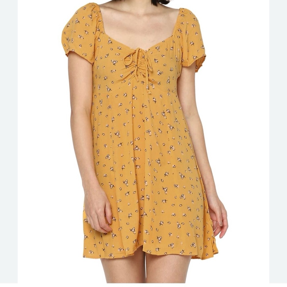 American Eagle Ruched Flutter Sleeve Mini Dress Size Small